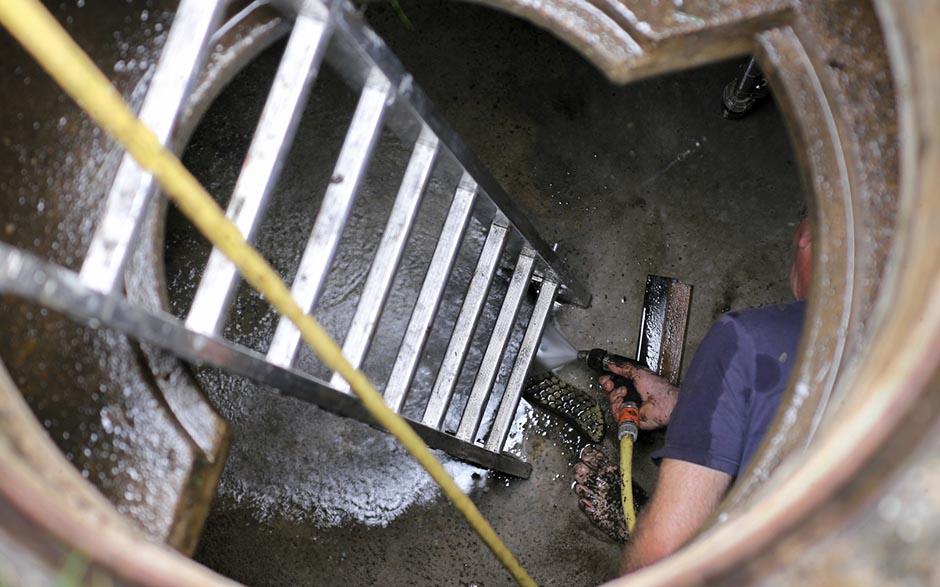 déboucher des canalisations Évry